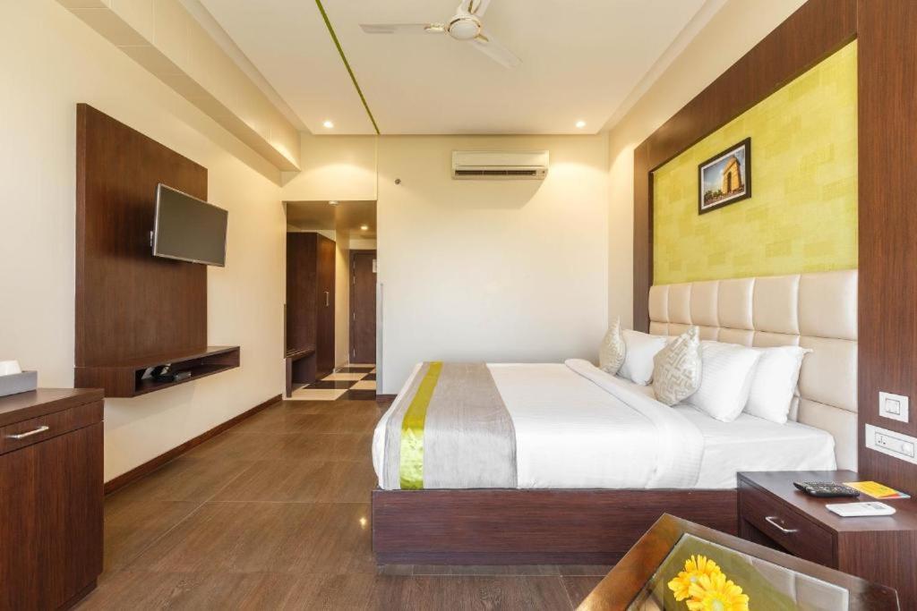 Rester Select Jodhpur Hotel 3*
